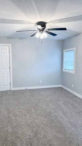 103 West 2nd Street Broadlands IL 61816
