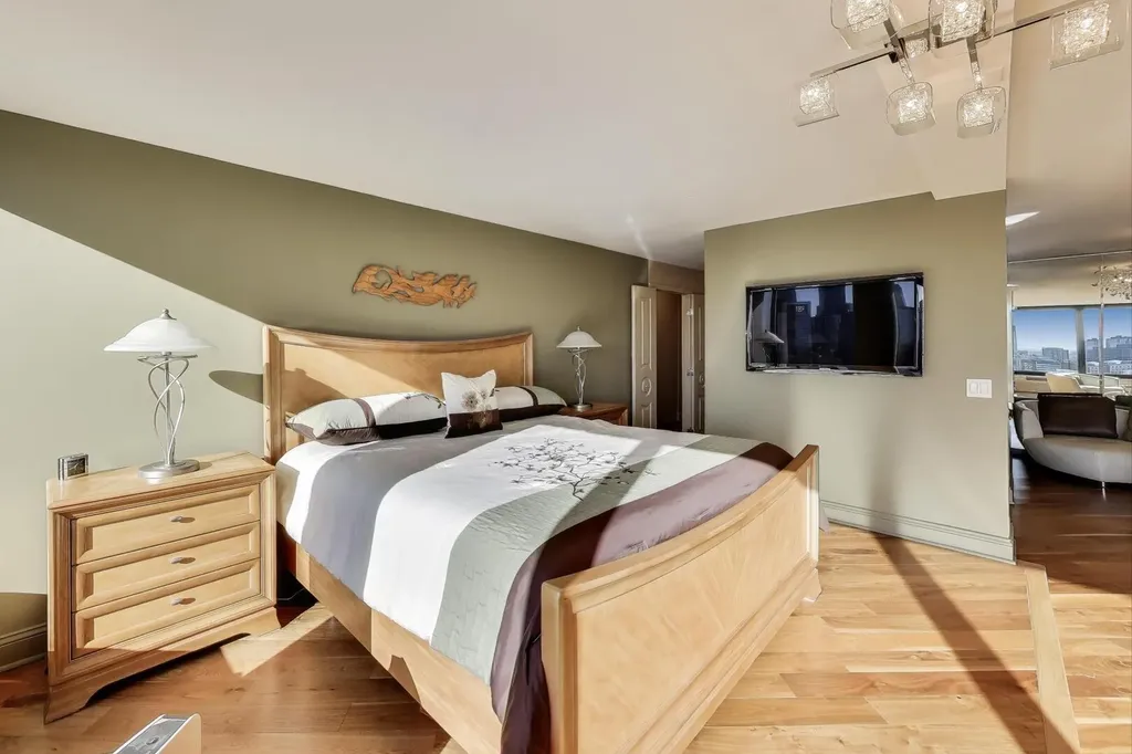 155 North Harbor Drive Chicago IL 60601