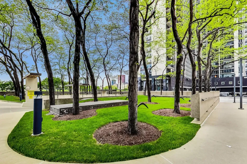 155 North Harbor Drive Chicago IL 60601