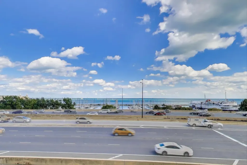 155 North Harbor Drive Chicago IL 60601