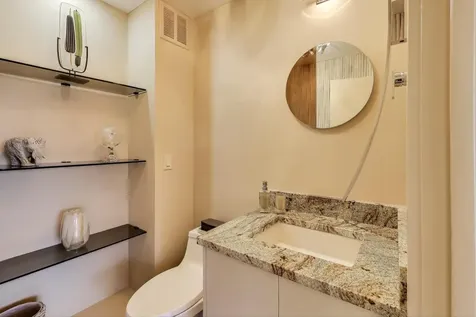 155 North Harbor Drive Chicago IL 60601