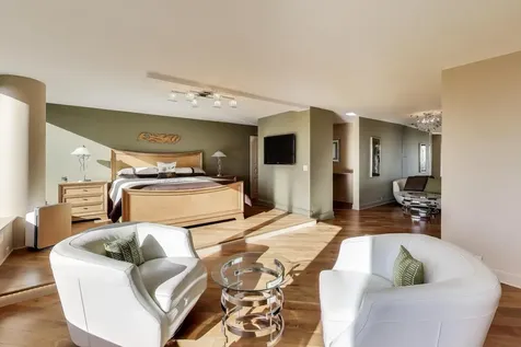 155 North Harbor Drive Chicago IL 60601