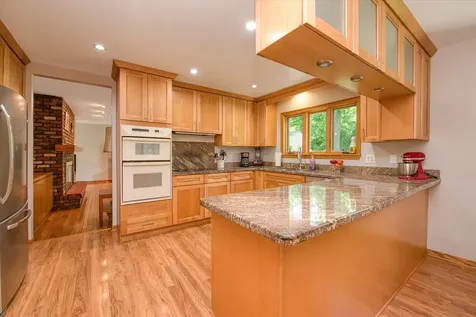 1196 Nottingham Lane Elgin IL 60120