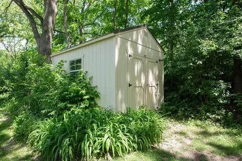 1196 Nottingham Lane Elgin IL 60120