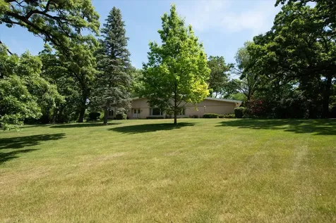 1196 Nottingham Lane Elgin IL 60120