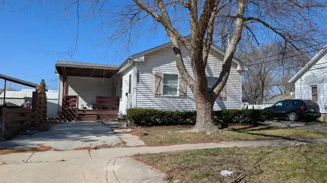 911 North Elm Street Champaign IL 61820