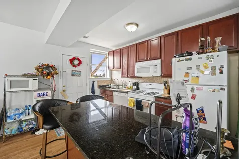 6319 North Sacramento Avenue Chicago IL 60659