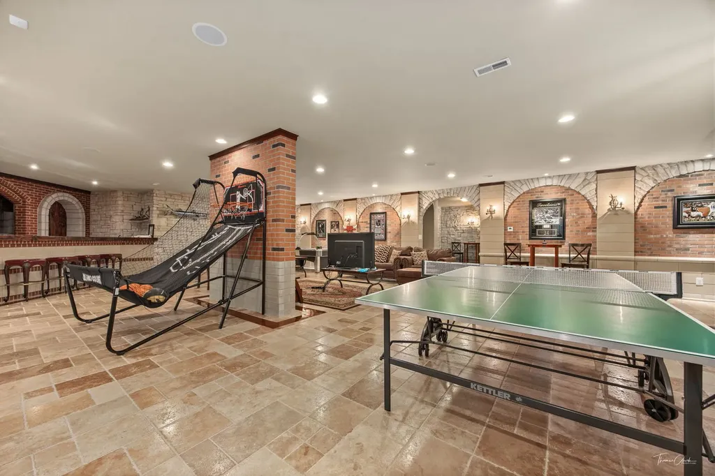 3015 Lincoln Road Oak Brook IL 60523