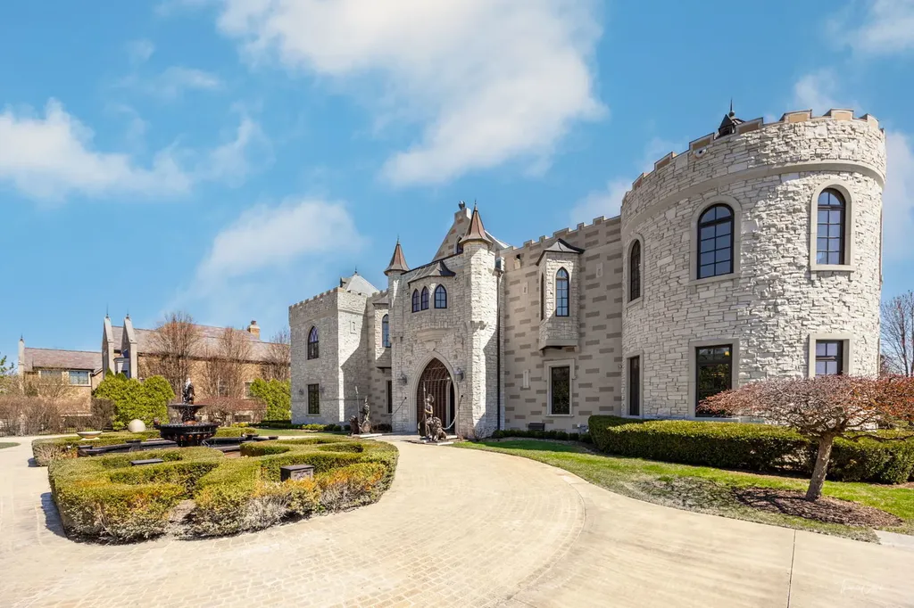 3015 Lincoln Road Oak Brook IL 60523