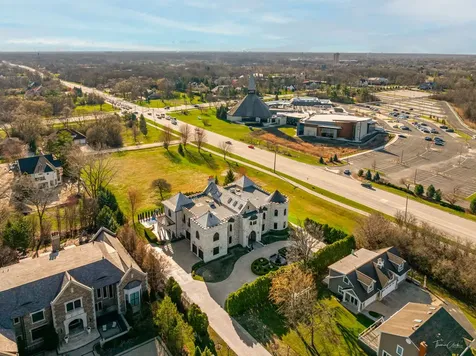 3015 Lincoln Road Oak Brook IL 60523