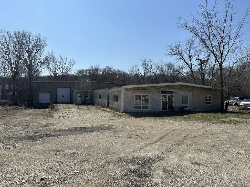 1035 West Algonquin Road Algonquin IL 60102