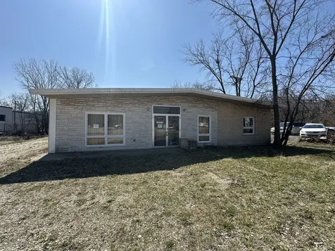 1035 West Algonquin Road Algonquin IL 60102