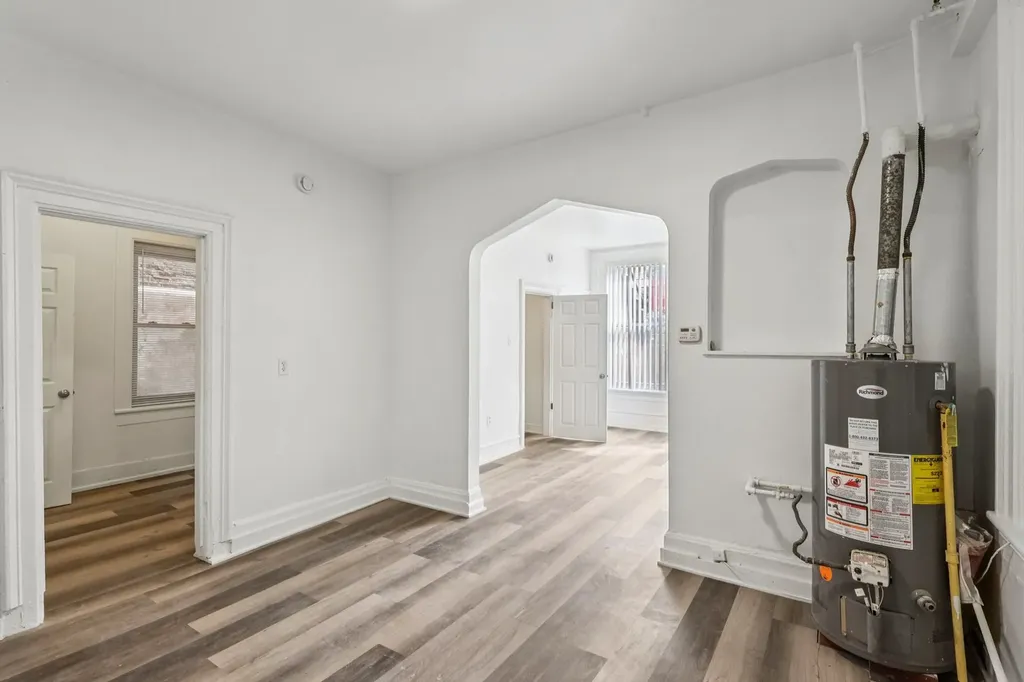 1908 South Loomis Street Chicago IL 60608
