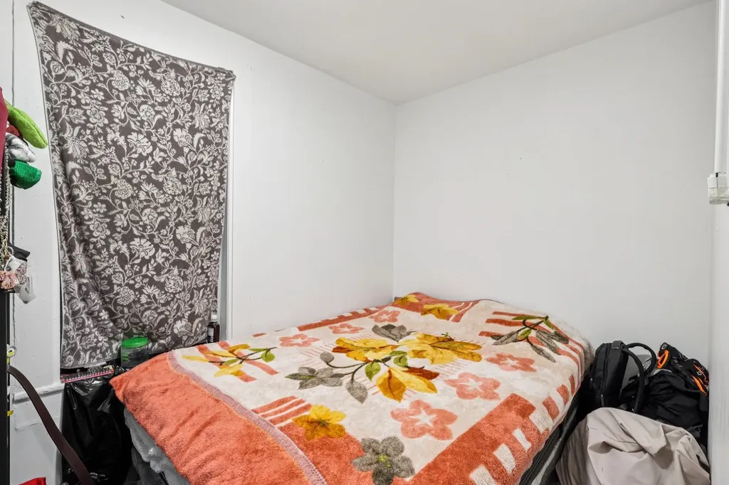 1908 South Loomis Street Chicago IL 60608