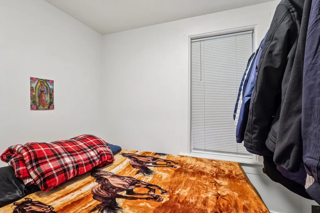 1908 South Loomis Street Chicago IL 60608