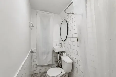1908 South Loomis Street Chicago IL 60608