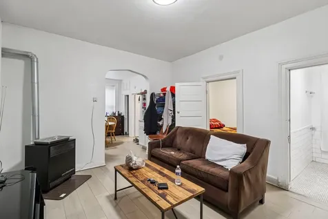 1908 South Loomis Street Chicago IL 60608