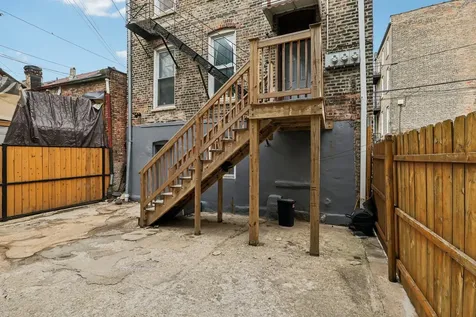 1908 South Loomis Street Chicago IL 60608