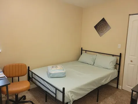 5831 South Shields Avenue Chicago IL 60621