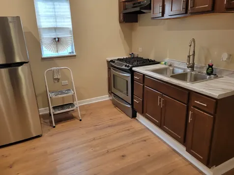 5831 South Shields Avenue Chicago IL 60621