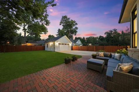 619 Jackson Avenue River Forest IL 60305
