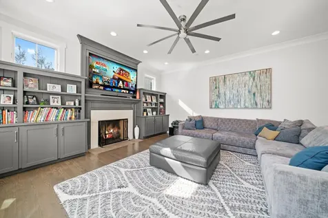 619 Jackson Avenue River Forest IL 60305