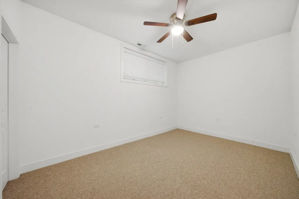 948 North Honore Street Chicago IL 60622