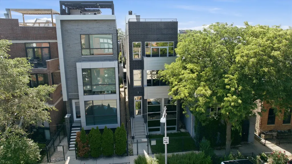 948 North Honore Street Chicago IL 60622