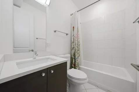 948 North Honore Street Chicago IL 60622