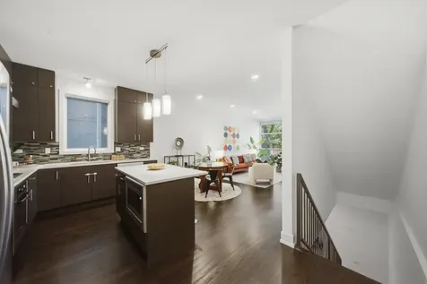 948 North Honore Street Chicago IL 60622