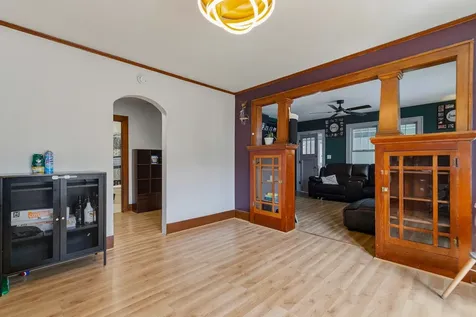 937 25TH Street Moline IL 61265