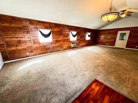 21604 Fox Drive Carlyle IL 62231