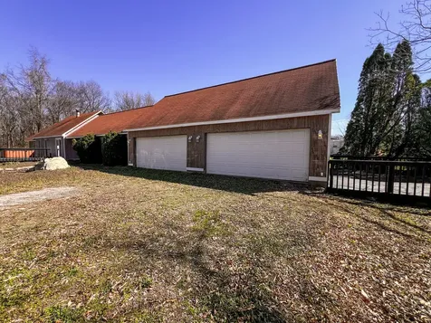 21604 Fox Drive Carlyle IL 62231
