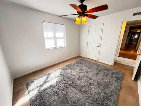21604 Fox Drive Carlyle IL 62231