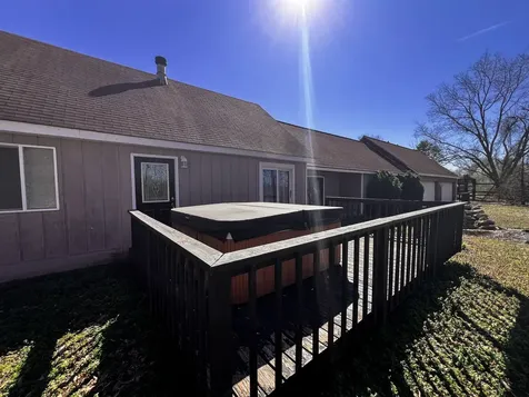 21604 Fox Drive Carlyle IL 62231