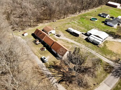21604 Fox Drive Carlyle IL 62231