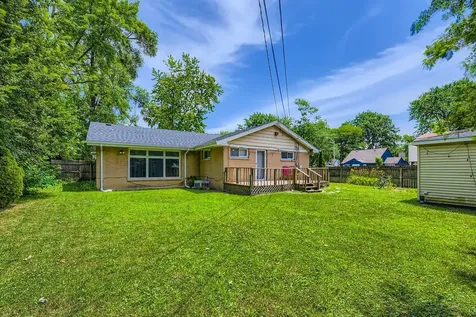 8856 South Washtenaw Avenue Evergreen Park IL 60805