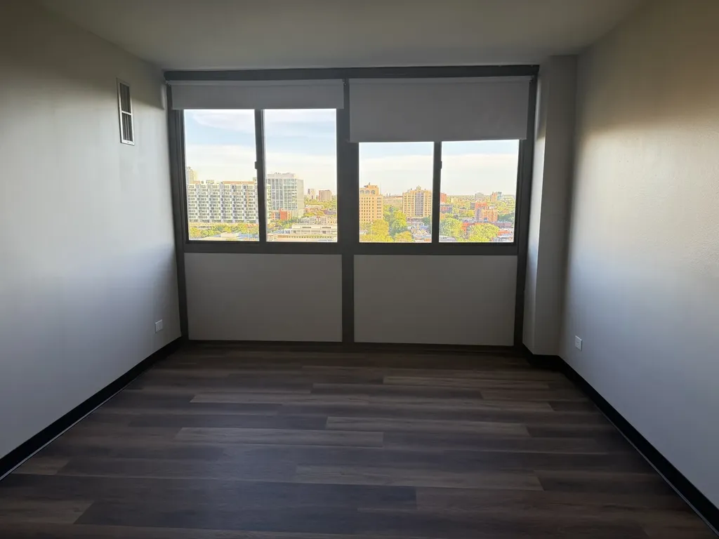 4850 South Lake Park Avenue Chicago IL 60615