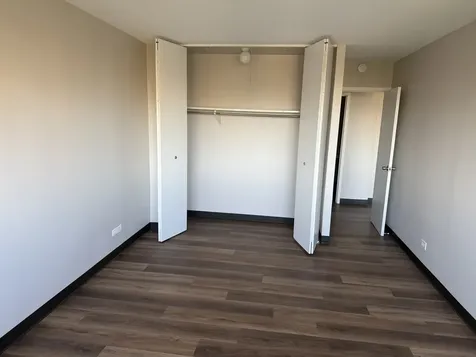 4850 South Lake Park Avenue Chicago IL 60615