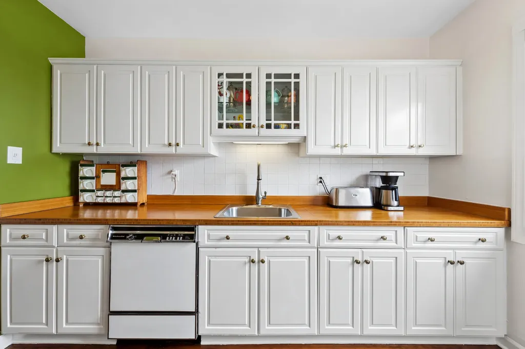 4300 North Marine Drive Chicago IL 60613