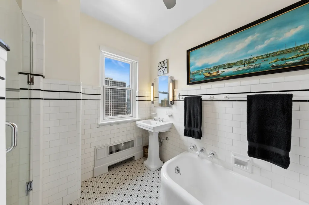 4300 North Marine Drive Chicago IL 60613