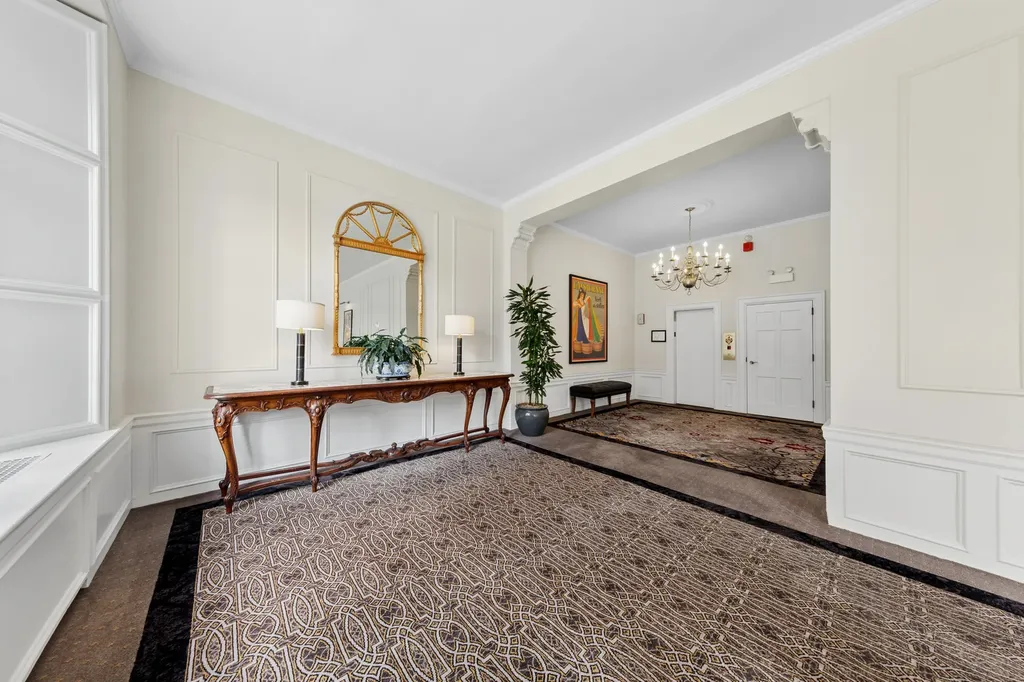 4300 North Marine Drive Chicago IL 60613