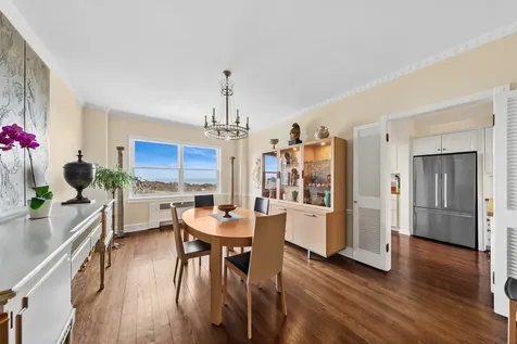4300 North Marine Drive Chicago IL 60613
