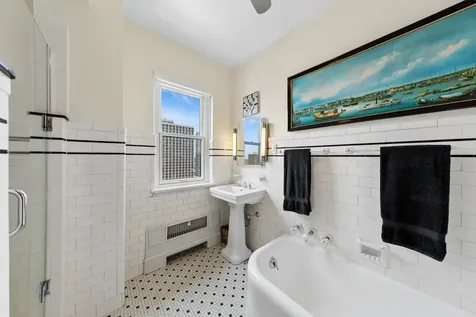 4300 North Marine Drive Chicago IL 60613