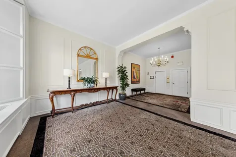 4300 North Marine Drive Chicago IL 60613