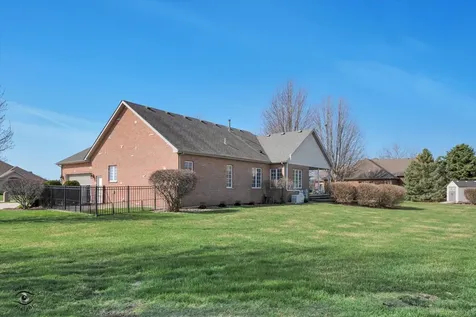 1138 Game Trail S Bourbonnais IL 60914