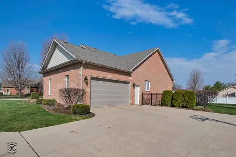 1138 Game Trail S Bourbonnais IL 60914