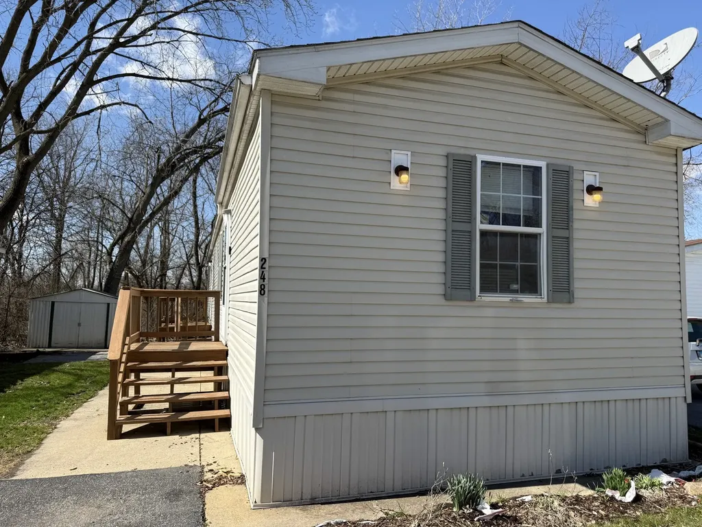 1712 South Dixie Highway Crete IL 60417