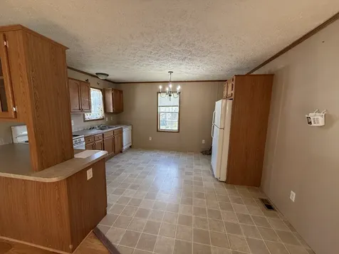 1712 South Dixie Highway Crete IL 60417