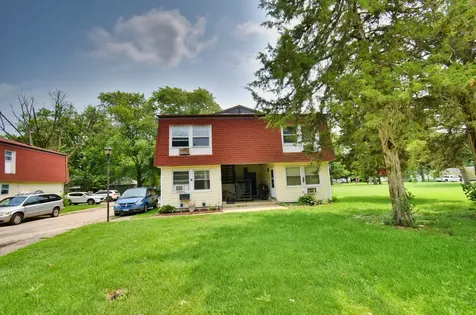 201-207 South Maple Street Toluca IL 61369